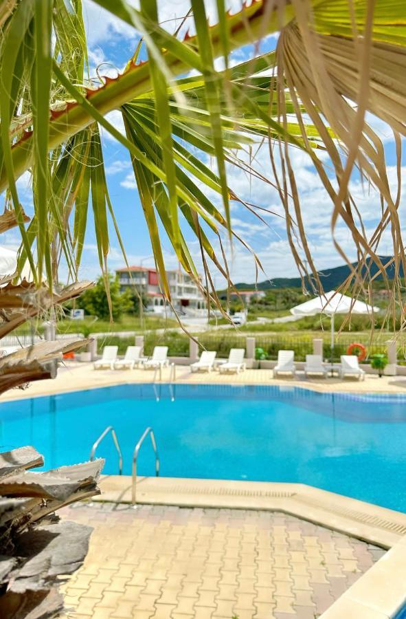 Hotel Palmera ซาร์ตี ภายนอก รูปภาพ