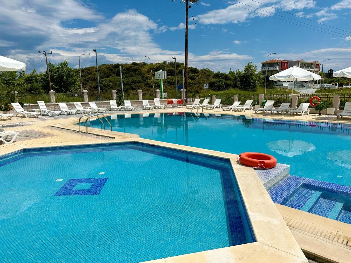 Hotel Palmera ซาร์ตี ภายนอก รูปภาพ