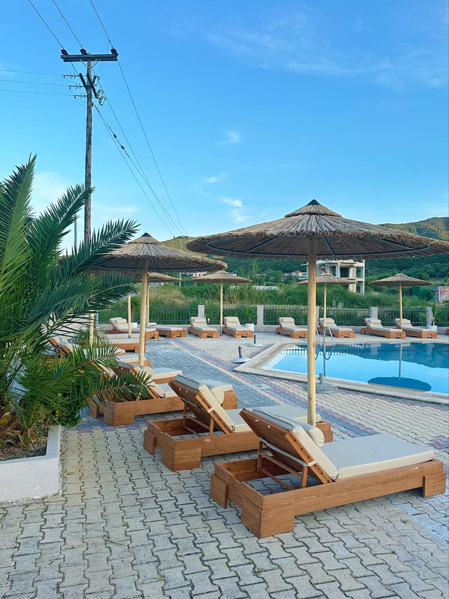 Hotel Palmera ซาร์ตี ภายนอก รูปภาพ